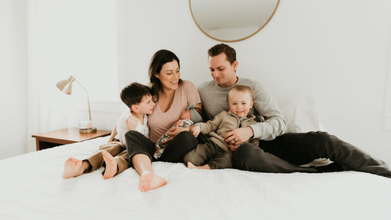 lifestyle newborn photography